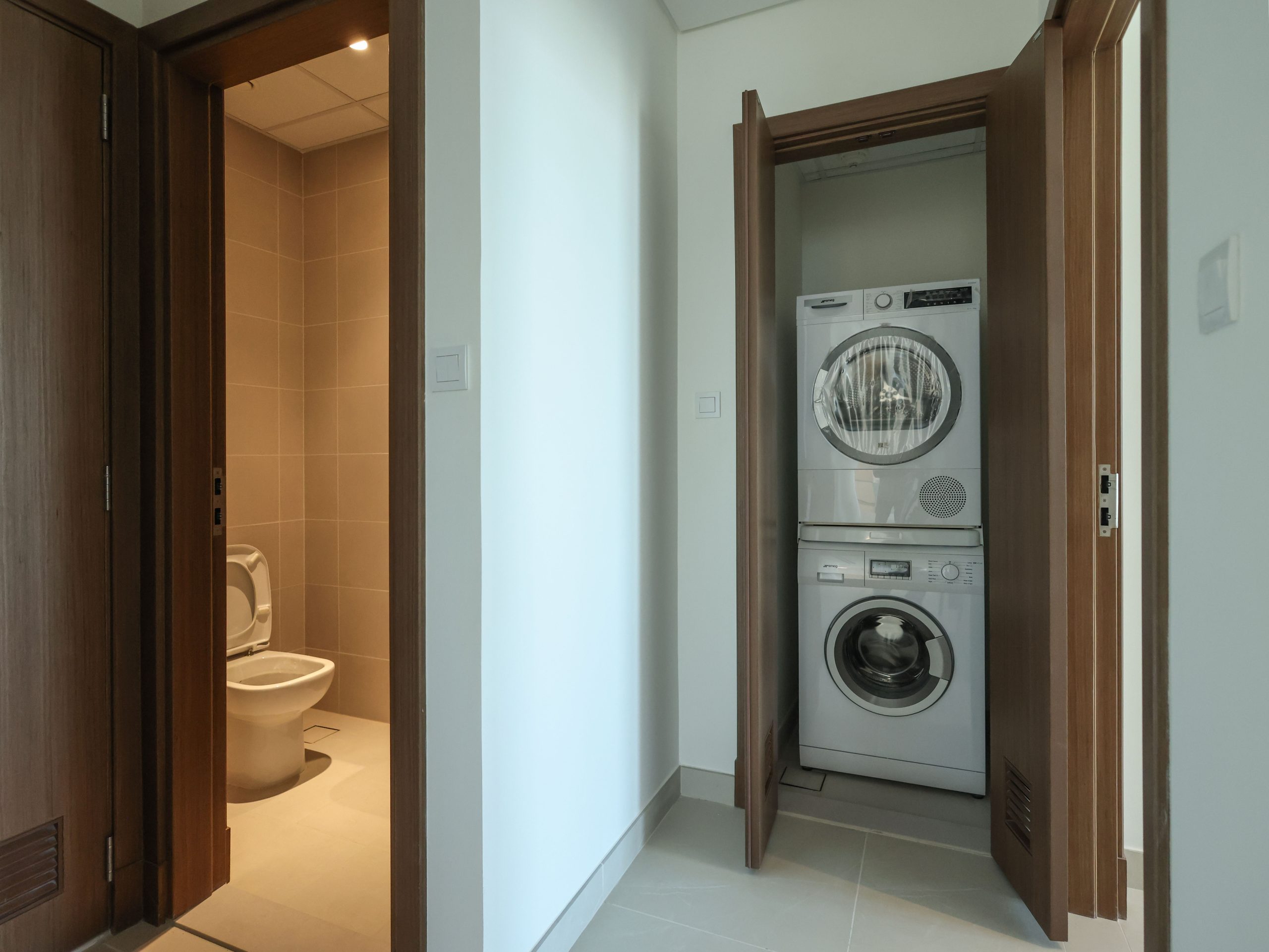 2BR apartment in Canal Front Residences 9