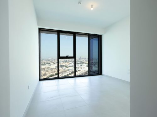 2BR apartment in Canal Front Residences 9
